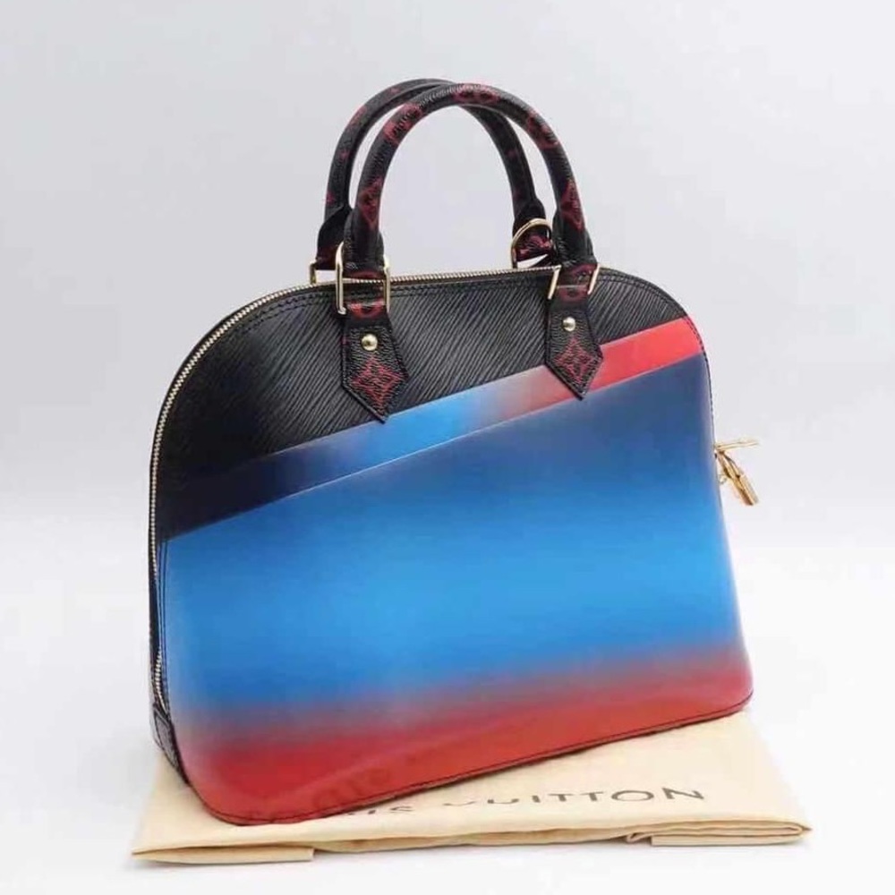 ❌SOLD❌Louis Vuitton Race Alma tote runway rare bag - Picture 4 of 15